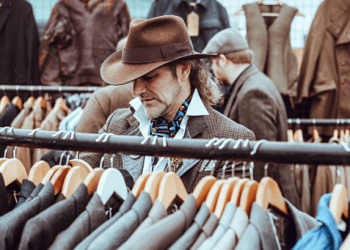 Vintage Men Clothing: A Classic Fashion Statement For Today’s Gentleman