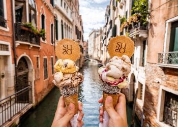 Eco-Friendly Travel: Simple Ways to Reduce Your Carbon Footprint While Exploring the World