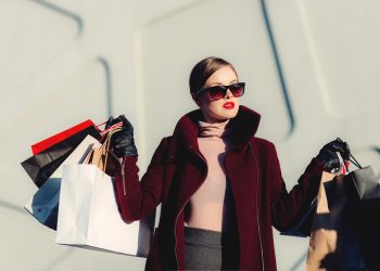 Staying Chic on a Budget: Tips for Affordable Fashion