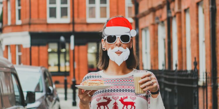 How to Master the Art of Mixing and Matching Your Outfits